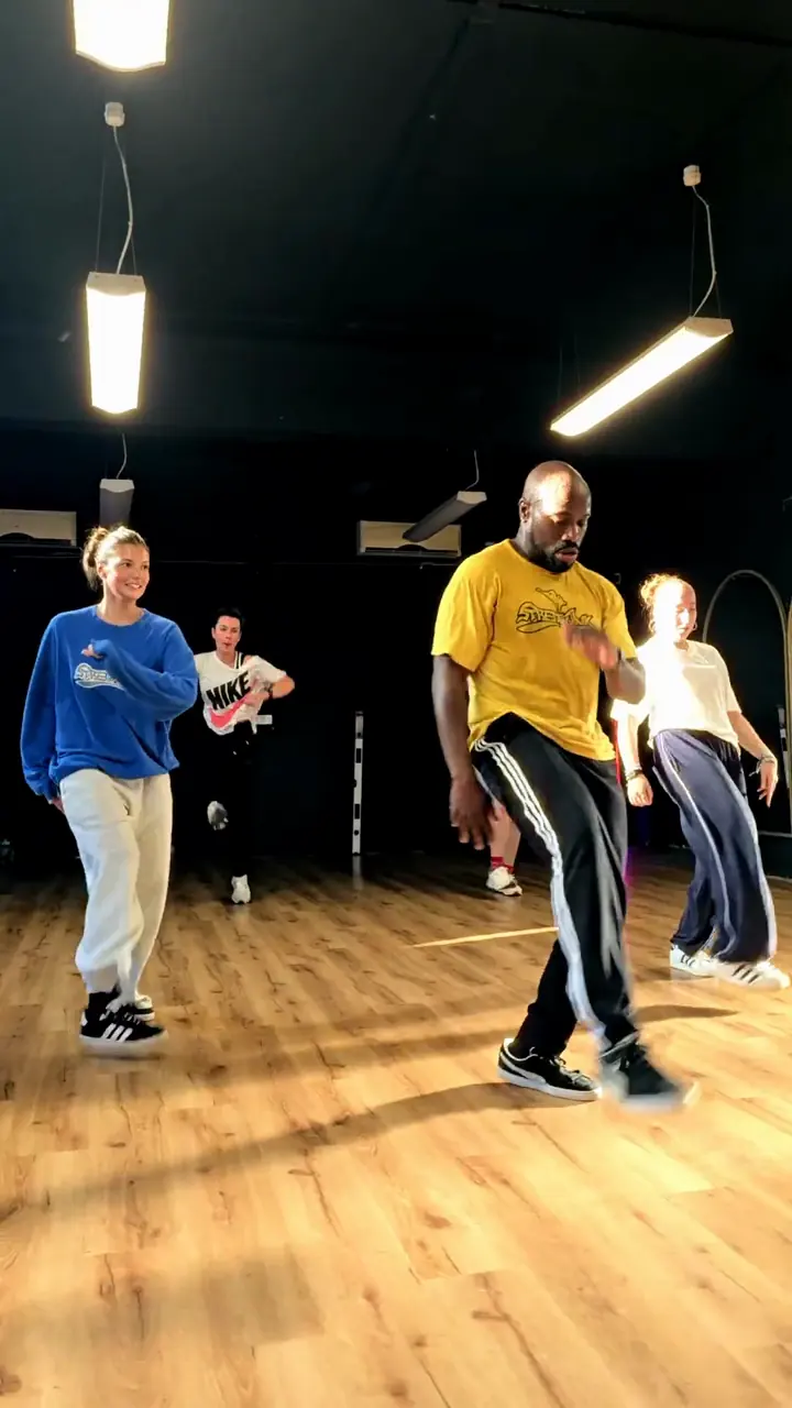 JP Omari leading an adult Hip Hop class at Streetfunk Studios